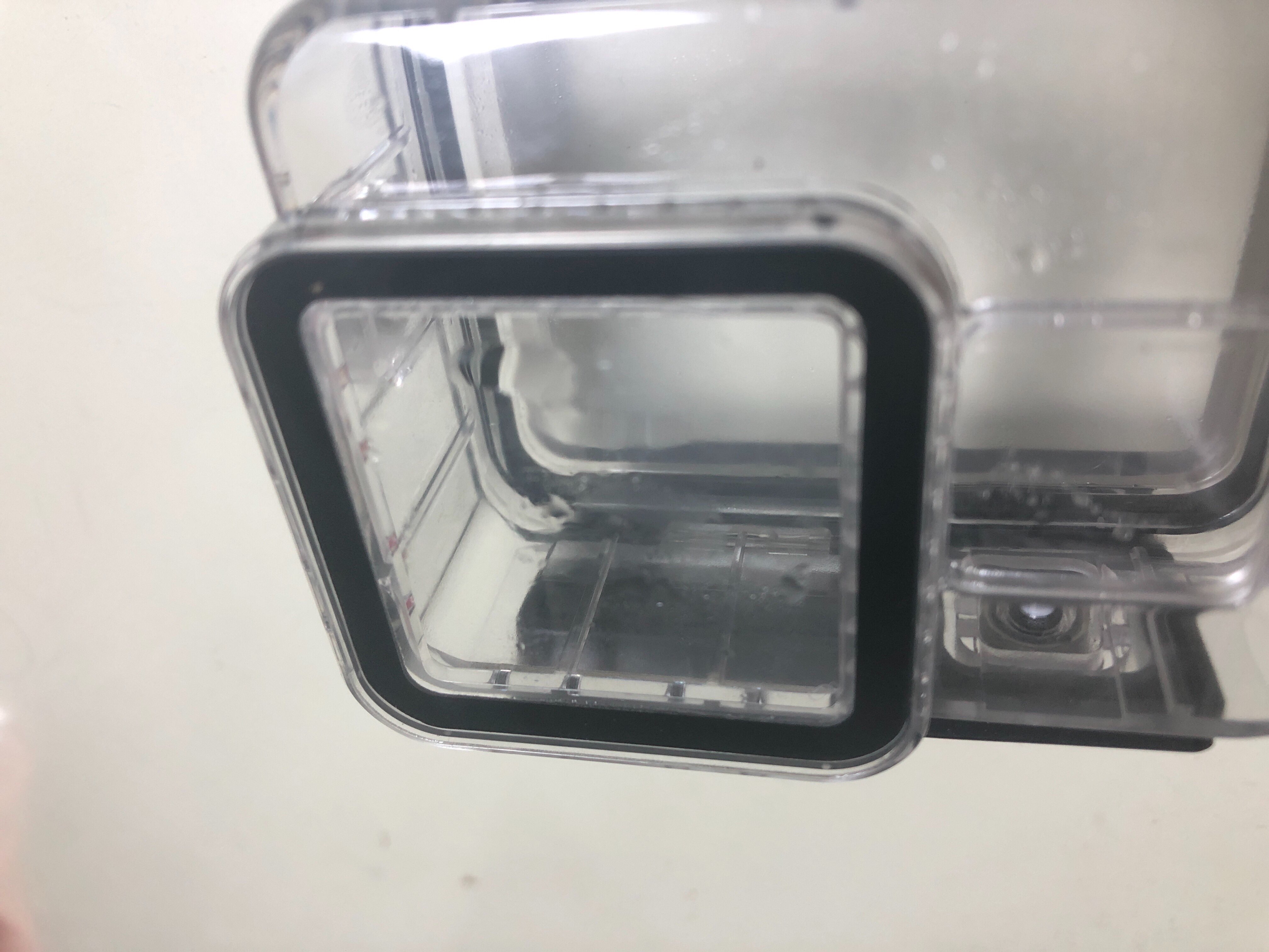攝像機(jī)防水外殼裝配